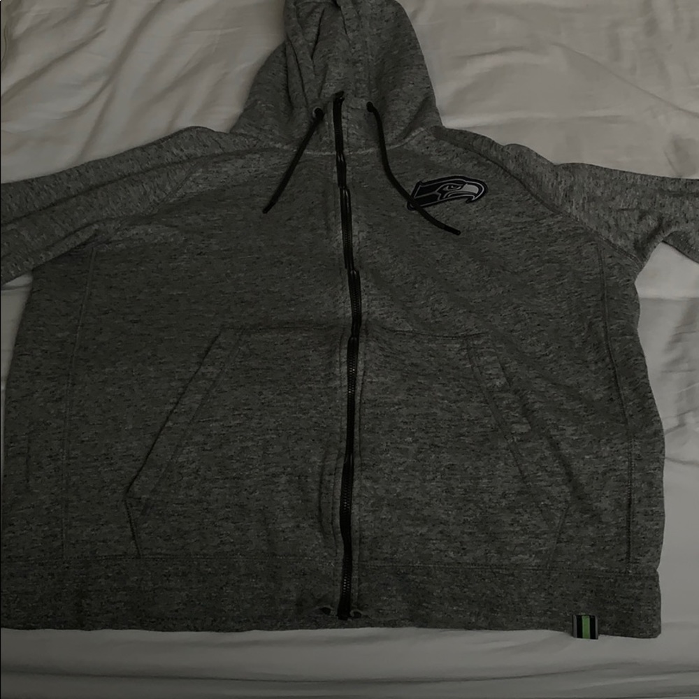 Gray Seahawks Sweatshirt